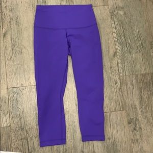 Lululemon high waisted capri leggings
